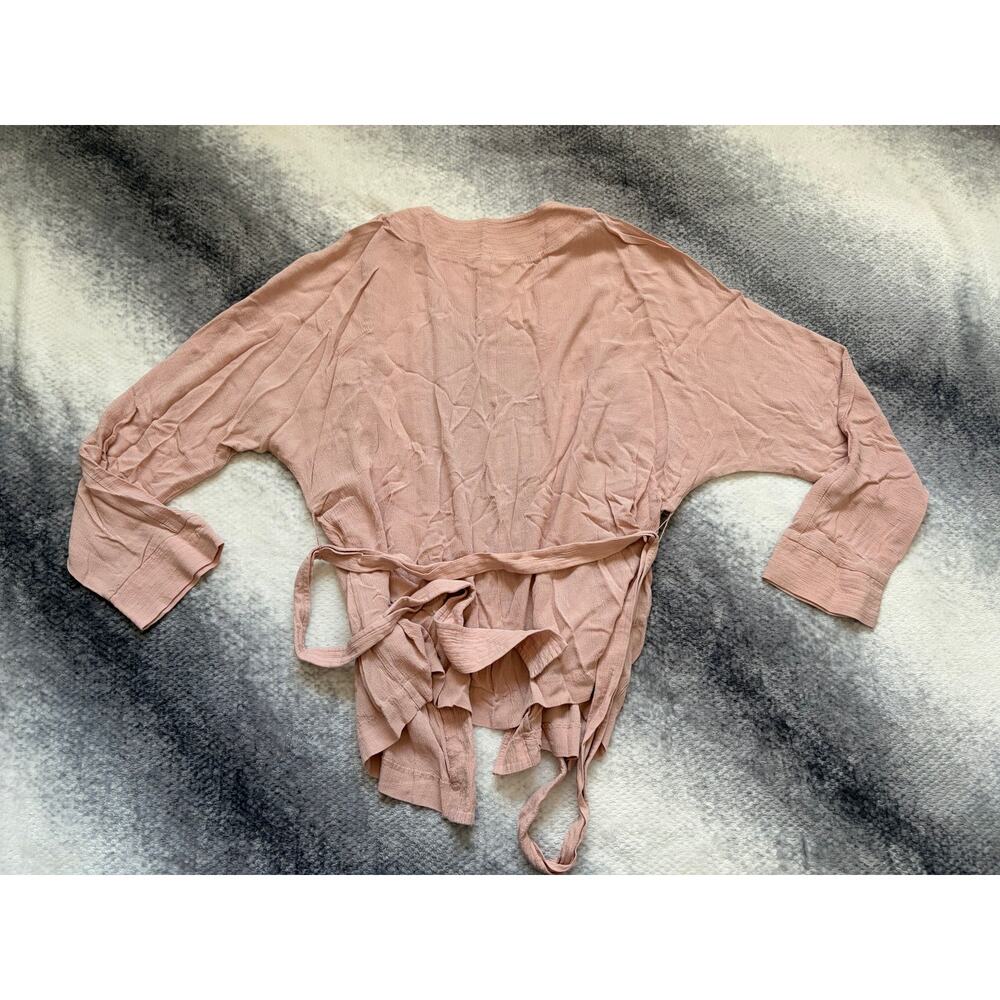 Sun & Shadow Blush Pink Kimono Robe Medium Floral Embroidered Belted Boho - Picture 3 of 8